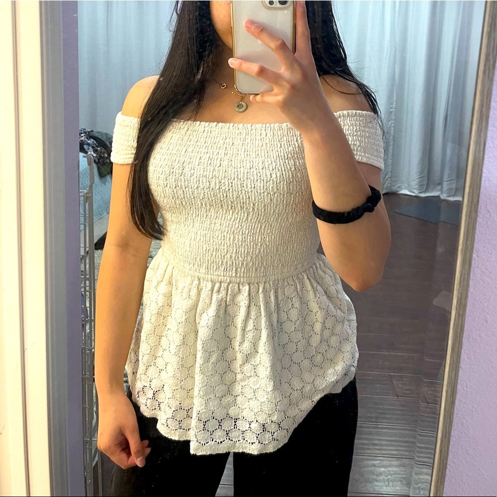 Hollister Off-the-shoulder Top